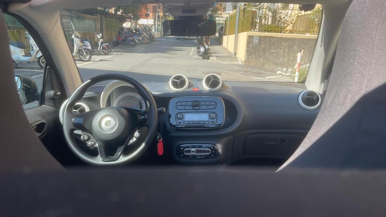Smart ForTwo 70 1.0 twinamic cabrio Passion