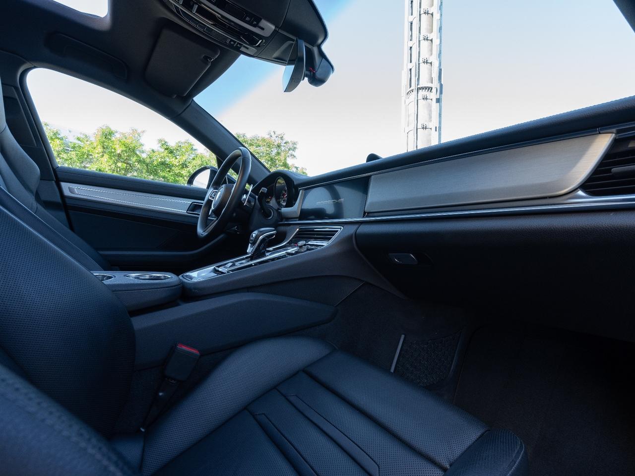 Porsche Panamera 2.9 4 E-Hybrid Sport Turismo - PLATINUM EDITION
