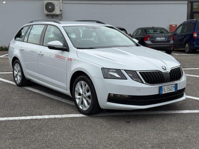 SKODA Octavia 1.6 TDI CR 115 CV Wagon Executive AUTOCARRO