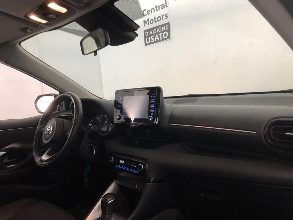 Toyota Yaris 1.5 VVT-iE Hybrid Active E-CVT