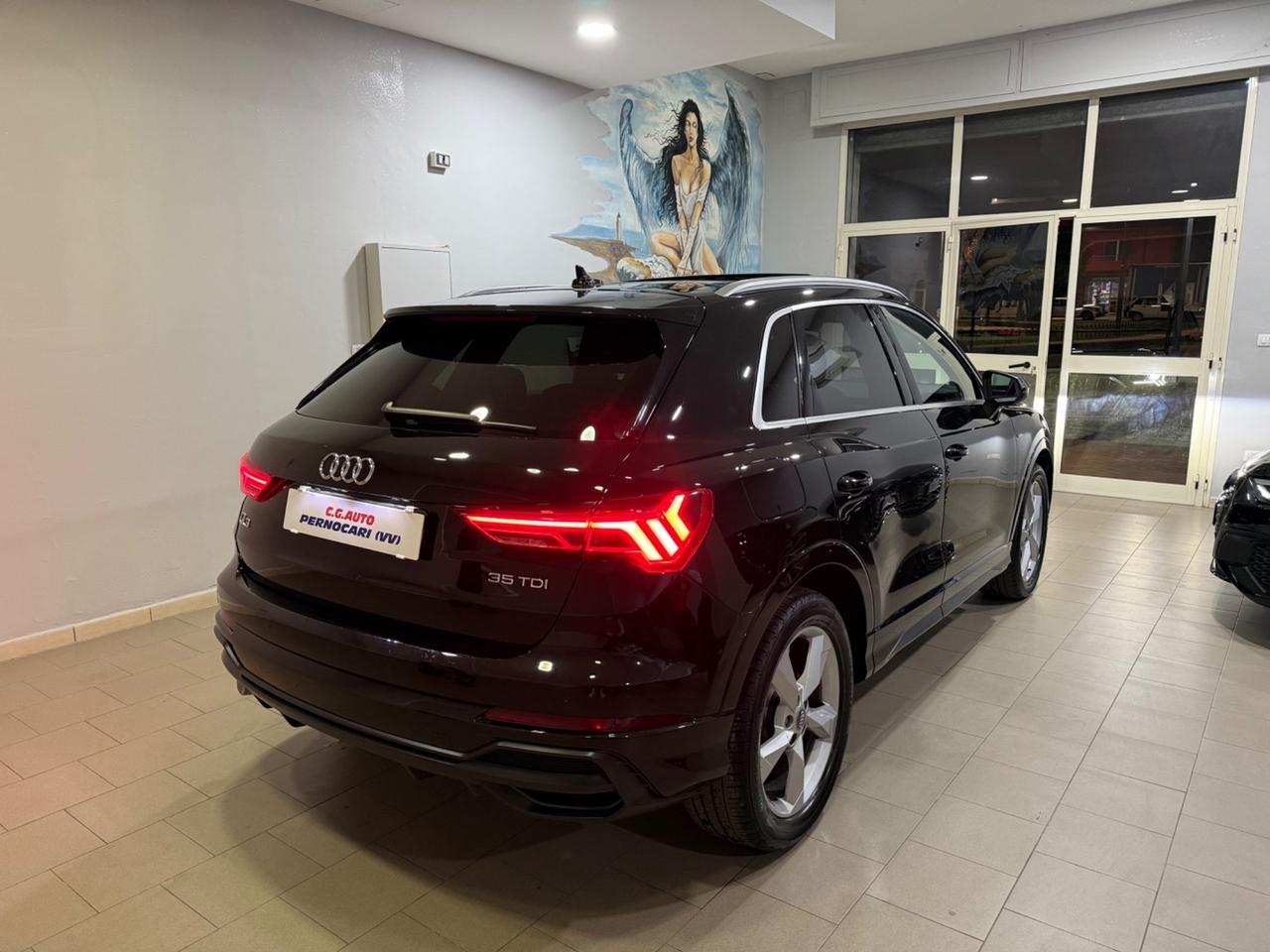 Audi Q3 2.0 TDI 150 CV S line Edition