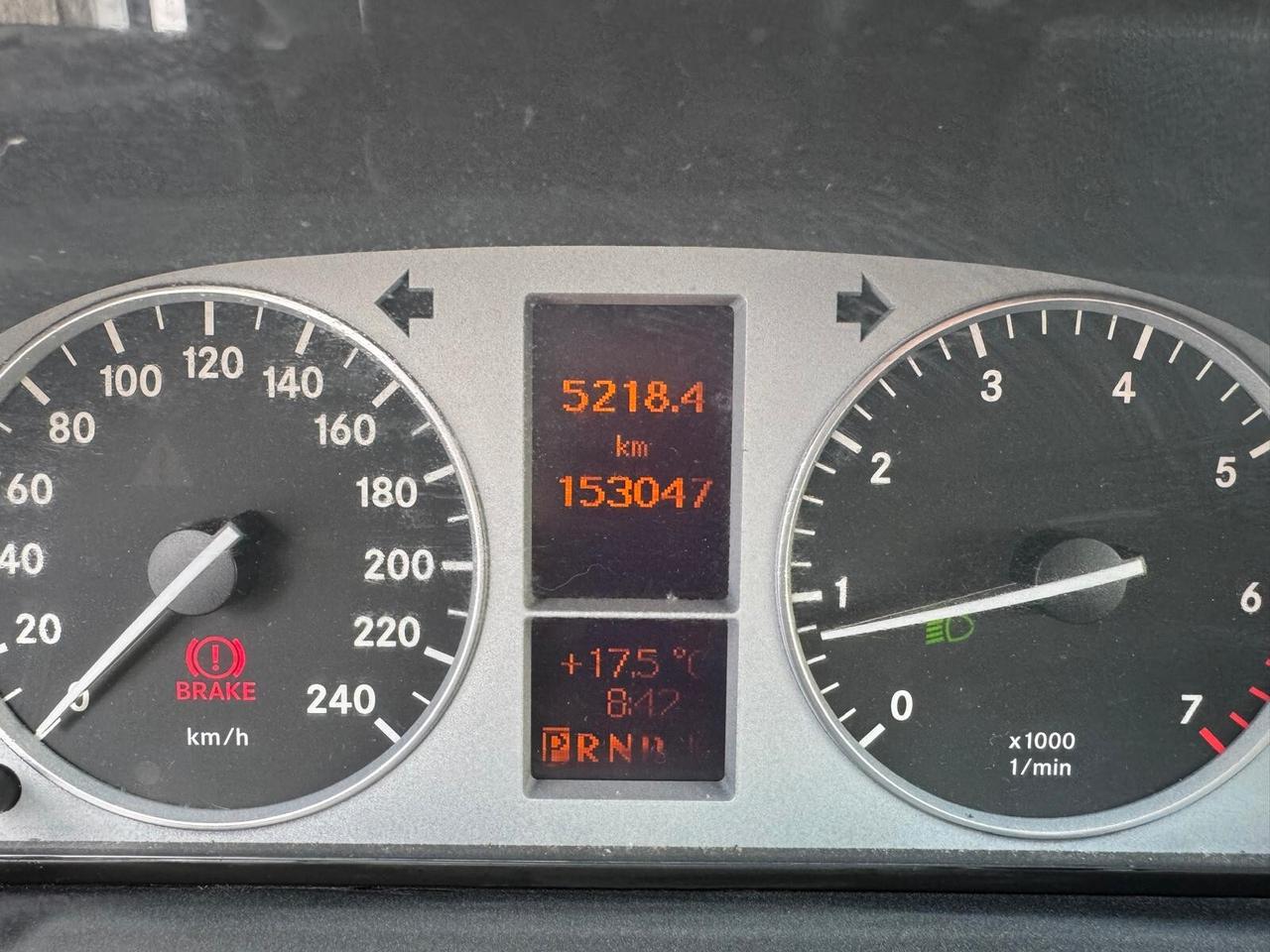 Mercedes-benz B 180 AUTOMATIC Premium