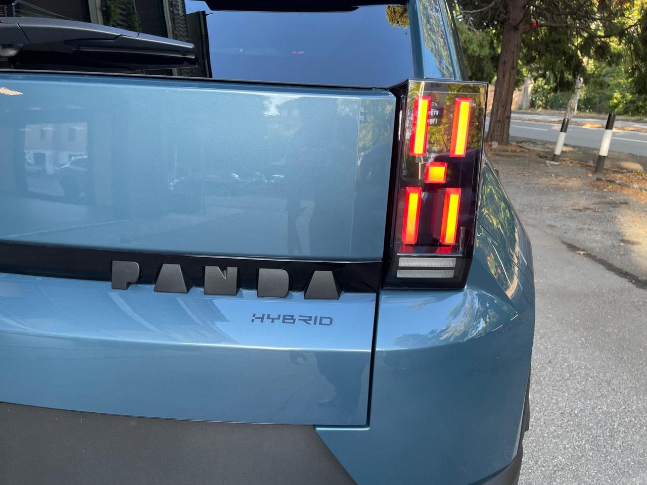 Fiat Grande Panda 1.2 Hybrid 110 CV S&S La Prima