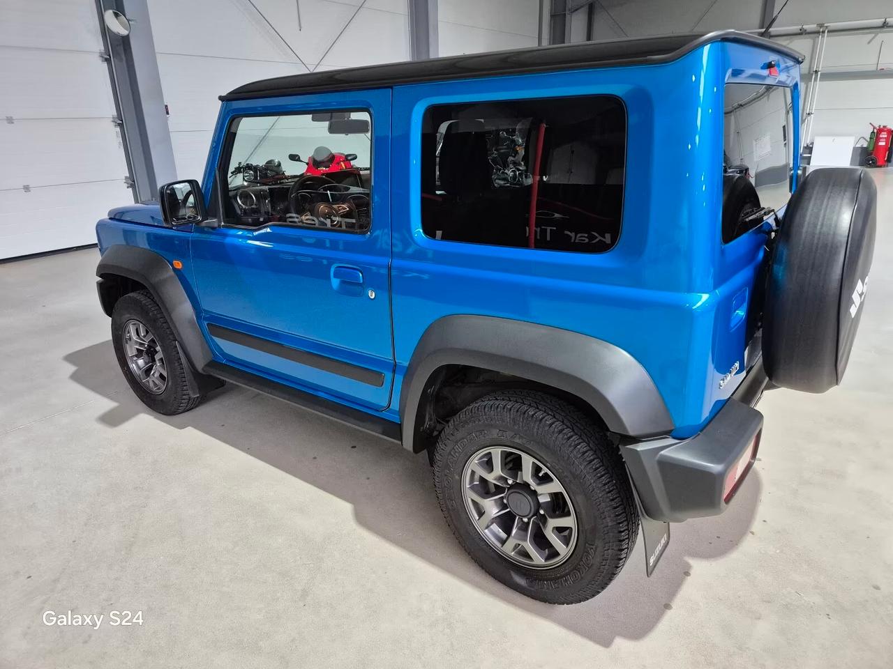 Suzuki Jimny 1.5 ALLGRIP/COMFORT PLUS/NAVI