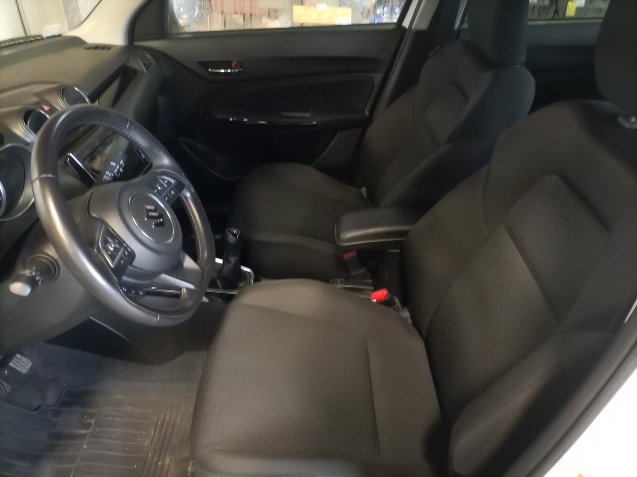 Suzuki Swift 1.2 Hybrid 4WD AllGrip Top