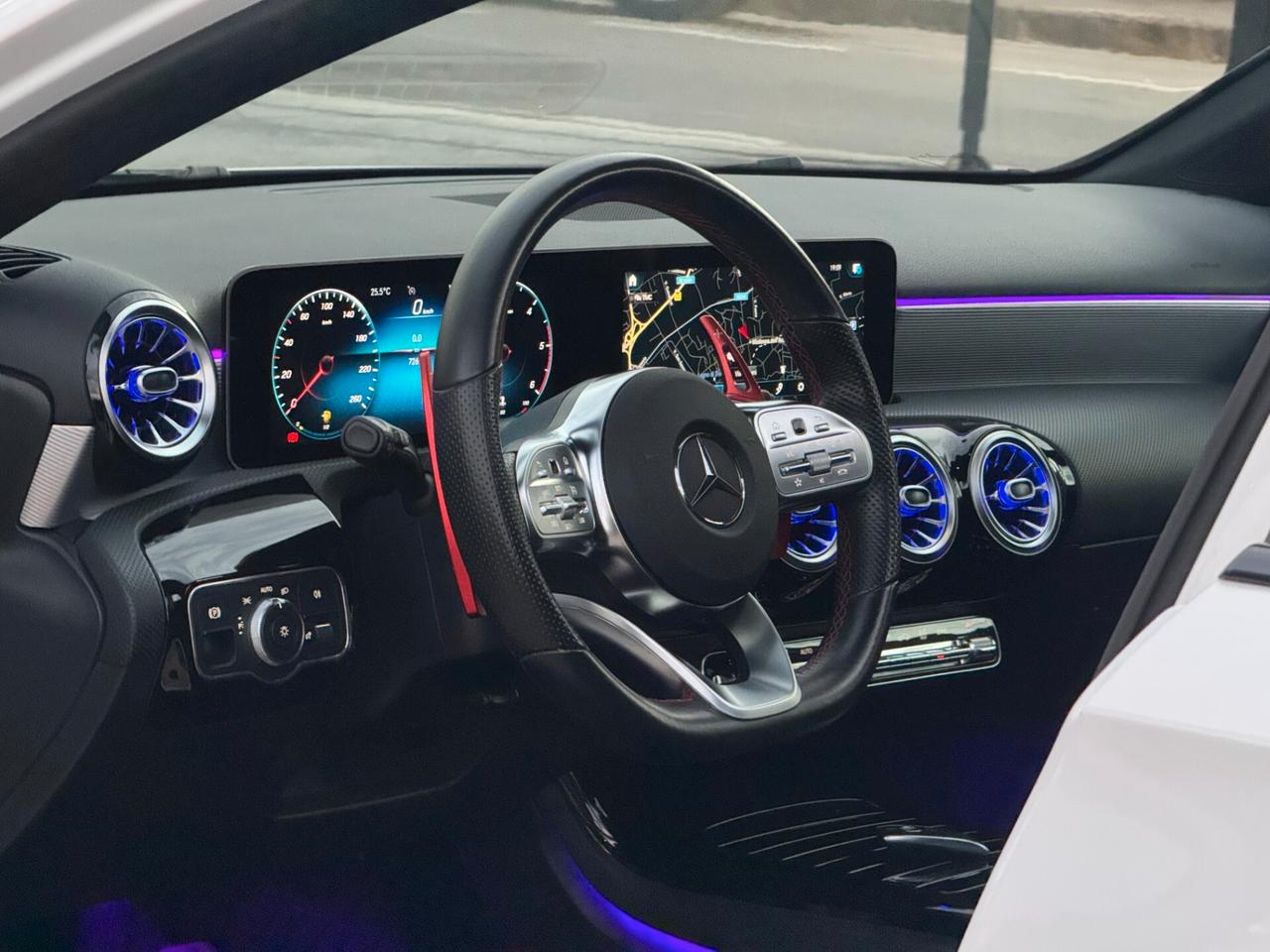 Mercedes-Benz A 180 d Premium AMG TETTO PACK LUCI