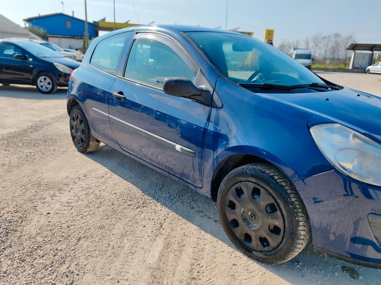 Renault Clio 1.2 16V 3 porte Dynamique