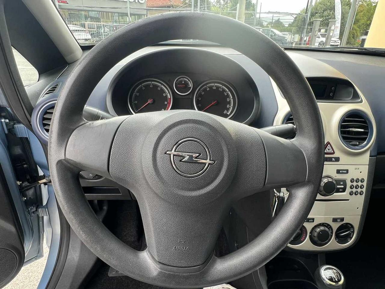 Opel Corsa 1.2 3 porte Club