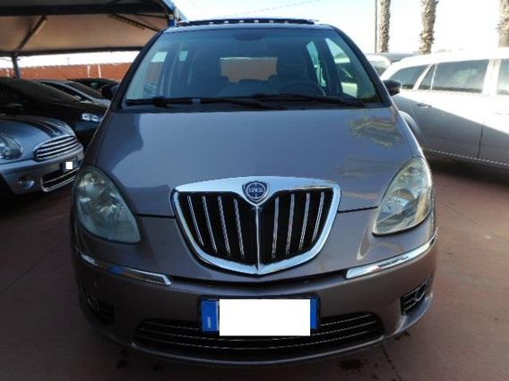 LANCIA Musa 1.3 MJT 16V 90 CV Platino Plus DFN TETTO APR.