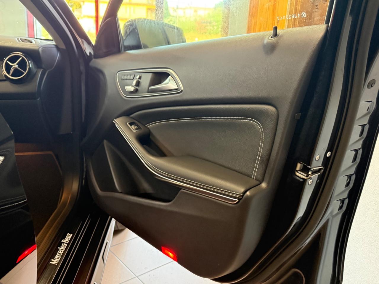 Mercedes-benz GLA 200 d Automatic Premium