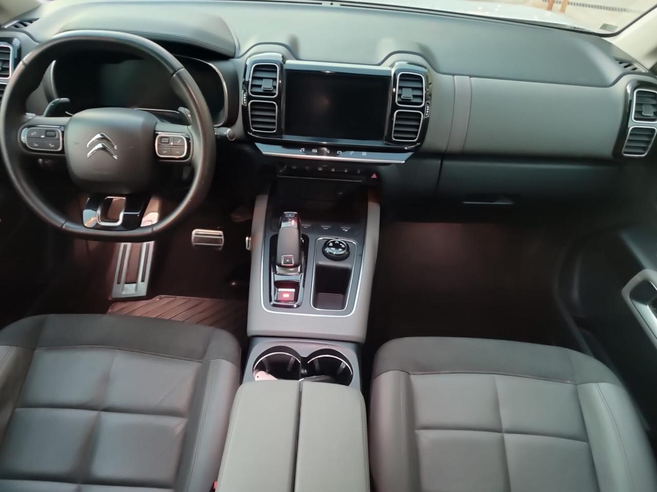 C5 Aircross 1.5 Bluehdi SHINE 130CV SUPER FULL !!