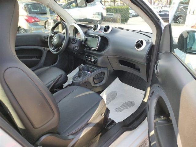 SMART ForTwo 1.0 T.amic CARPLAY,CRUISE,CERCHI LEGA,CLIMA