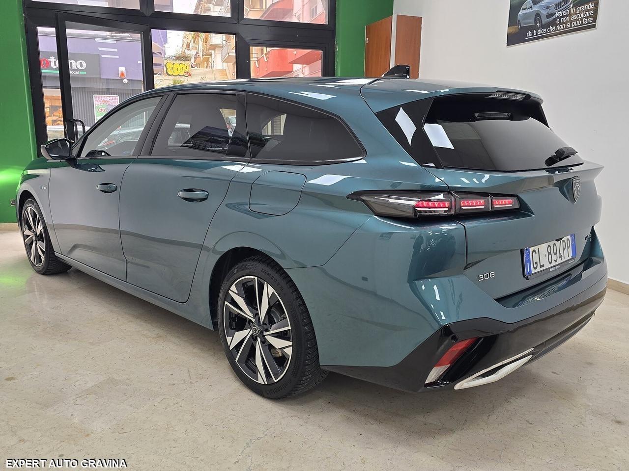 PEUGEOT 308sw 225cv HYBRID ALLURE IVA DEDUCIBILE