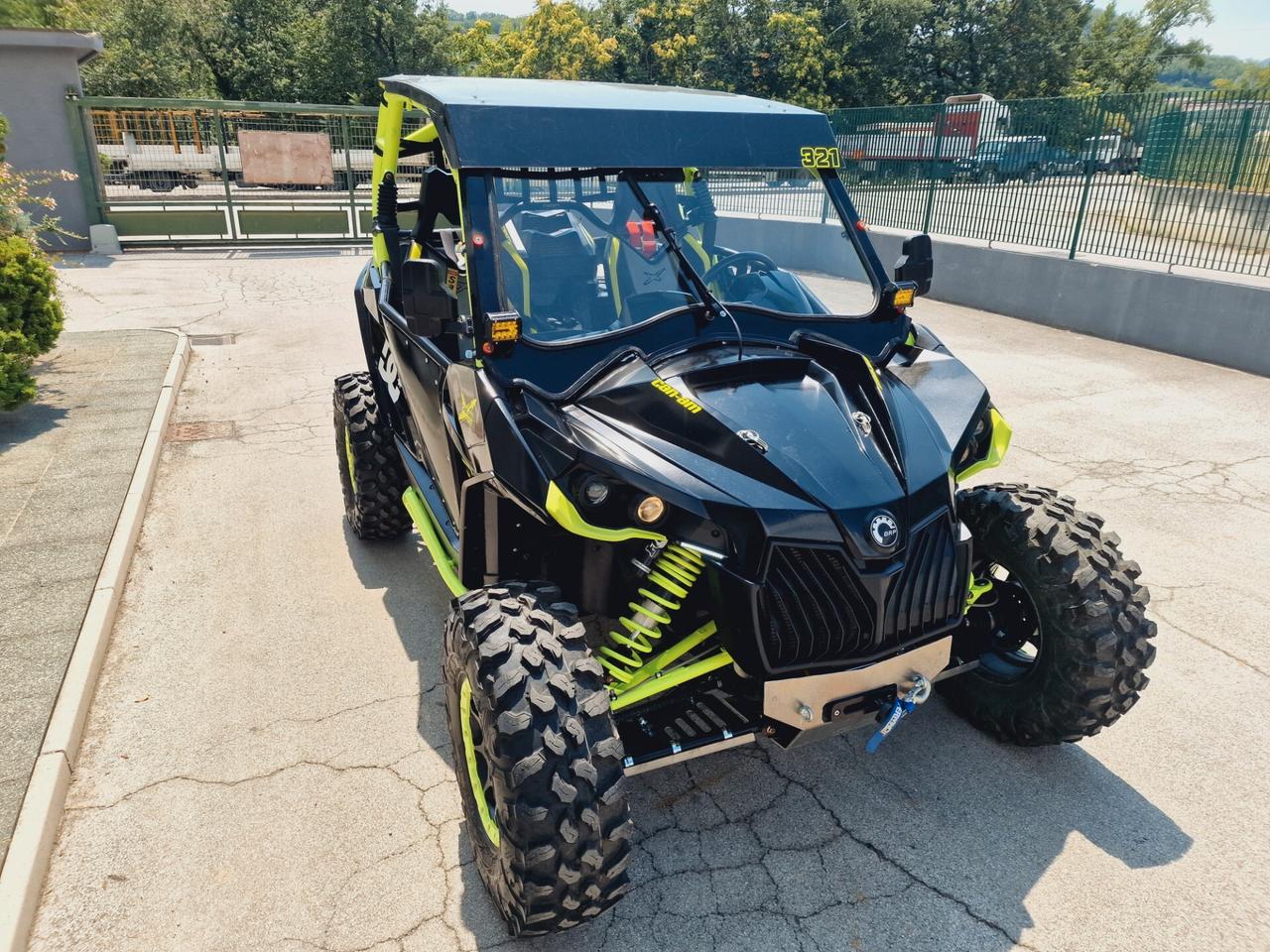 CAN AM MAVERICK TURBO CABINA CHIUSA COMPLETA SCARICHI APERTI
