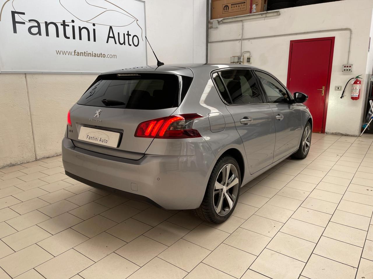 Peugeot 308 Allure 1.2 131cv-LEGGI SOTTO