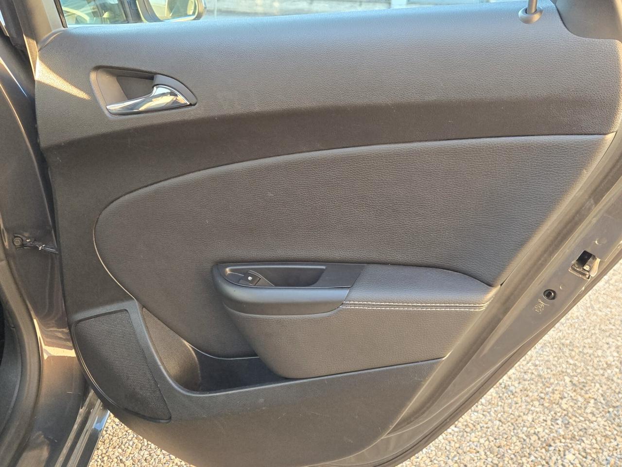 Opel Astra 1.4 Turbo Sports Tourer GPL Cosmo