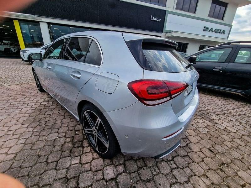 Mercedes-Benz Classe A - W177 2018 A 180 d Sport auto