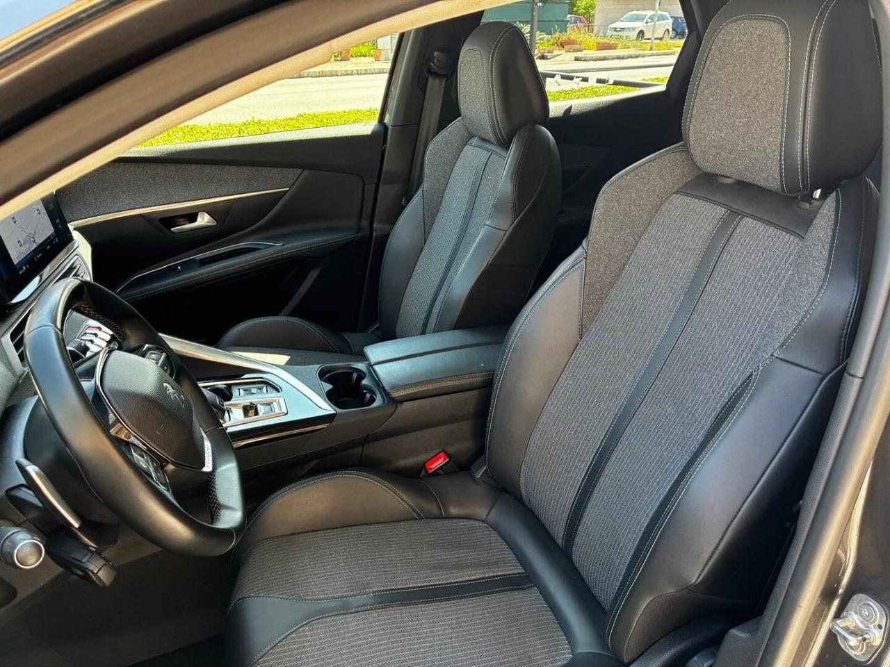 PEUGEOT 3008 HDI GT-LINE