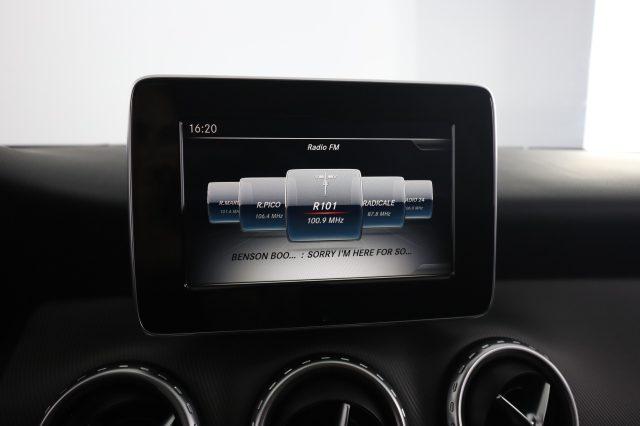 MERCEDES-BENZ CLA sse GLA GLA 180 Business Extra