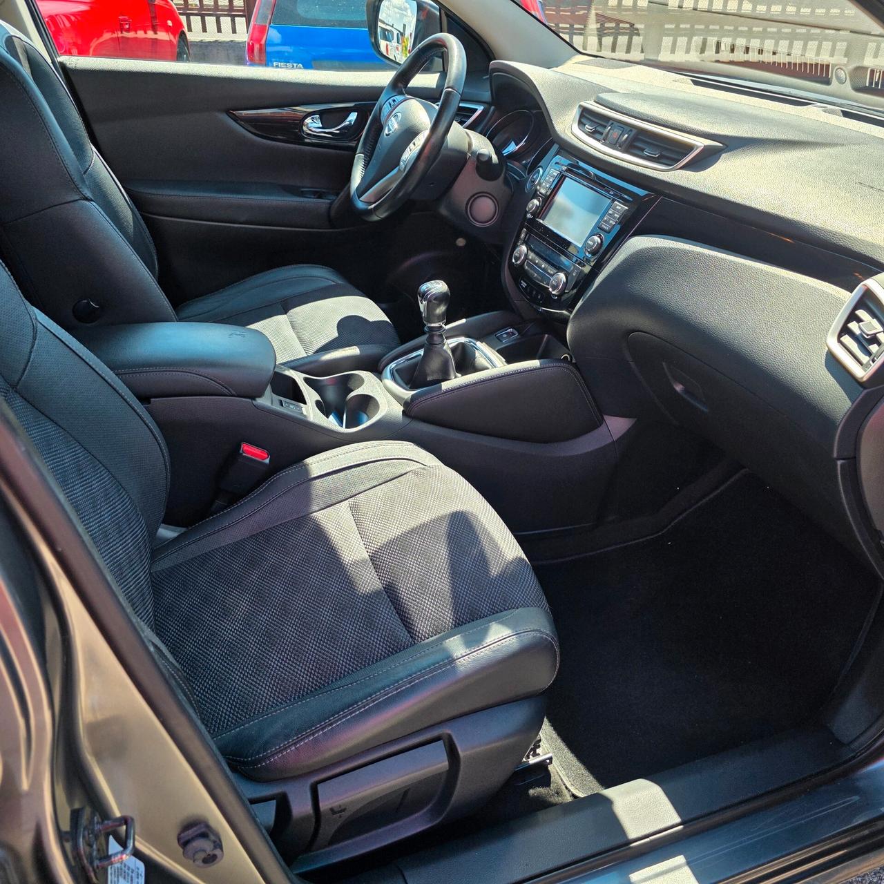 Nissan Qashqai 1.6 dCi 4WD Tekna