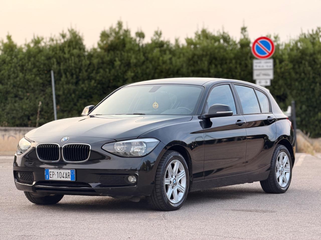 Bmw 116 116d 5p. Urban
