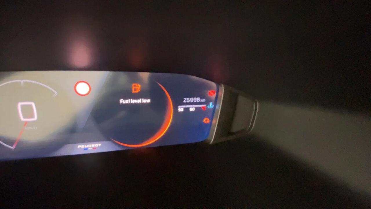 Peugeot 2008 PureTech 100 S&S Allure my24