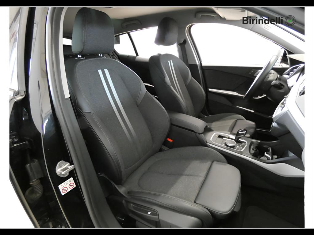 BMW Serie 1 (F40) - 116d 5p. Msport Exterior