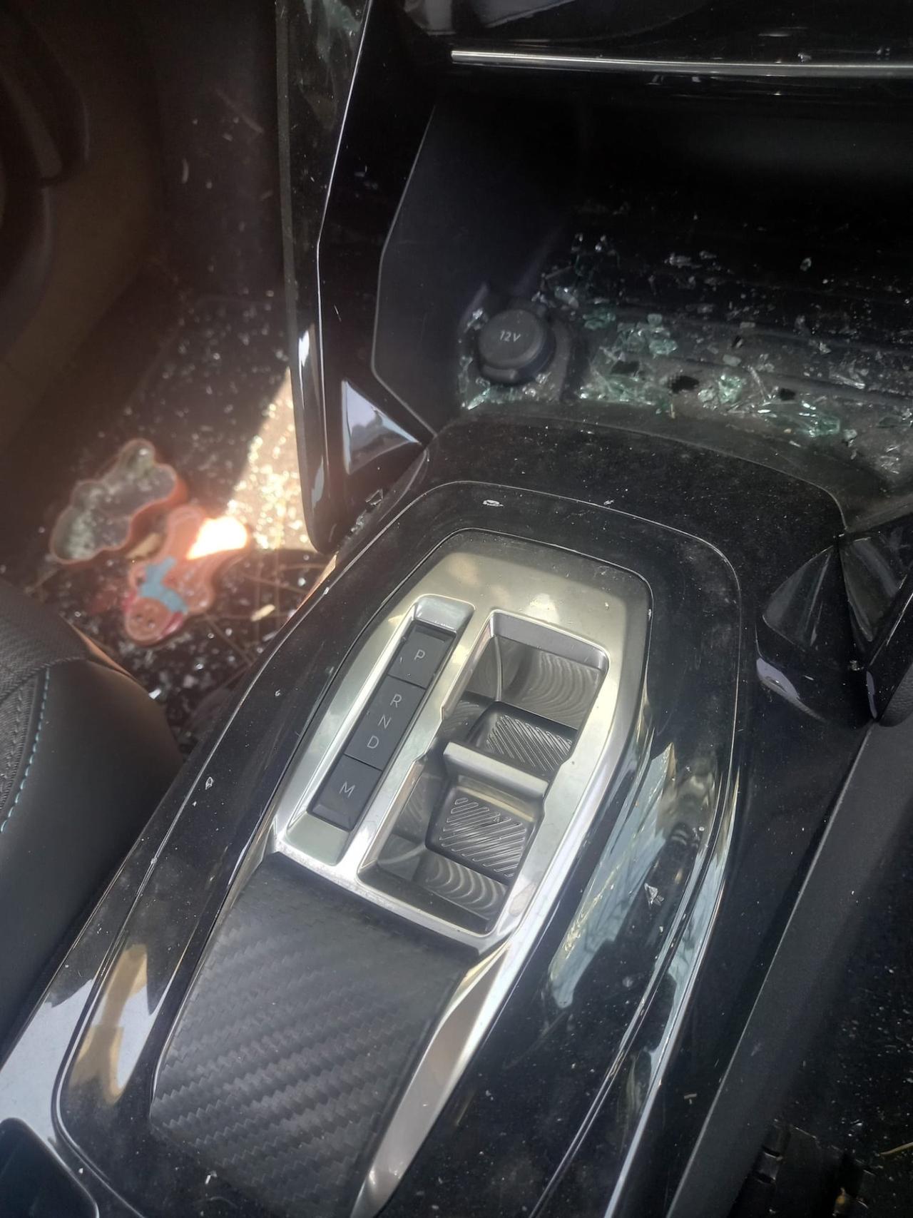 Peugeot 2008 2023 Incidentata sinistrata