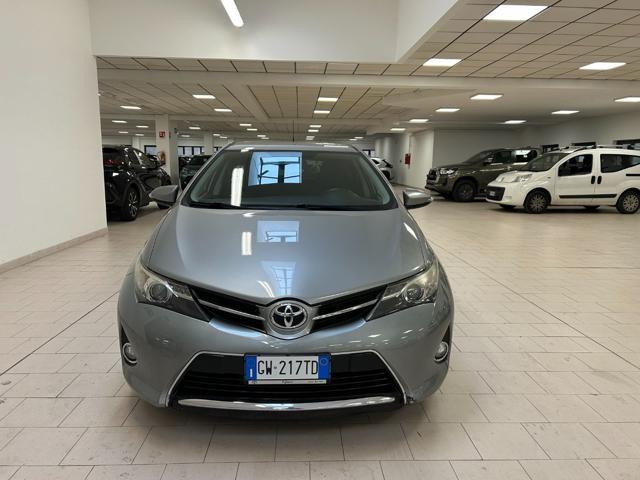 TOYOTA Auris 1.4 D-4D