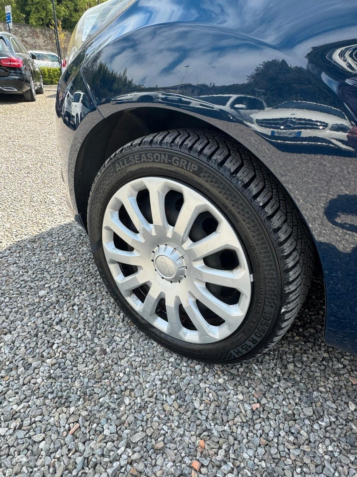 Ford Fiesta 1.5 TDCi 75CV 5 porte Black & White Edition EURO 6B