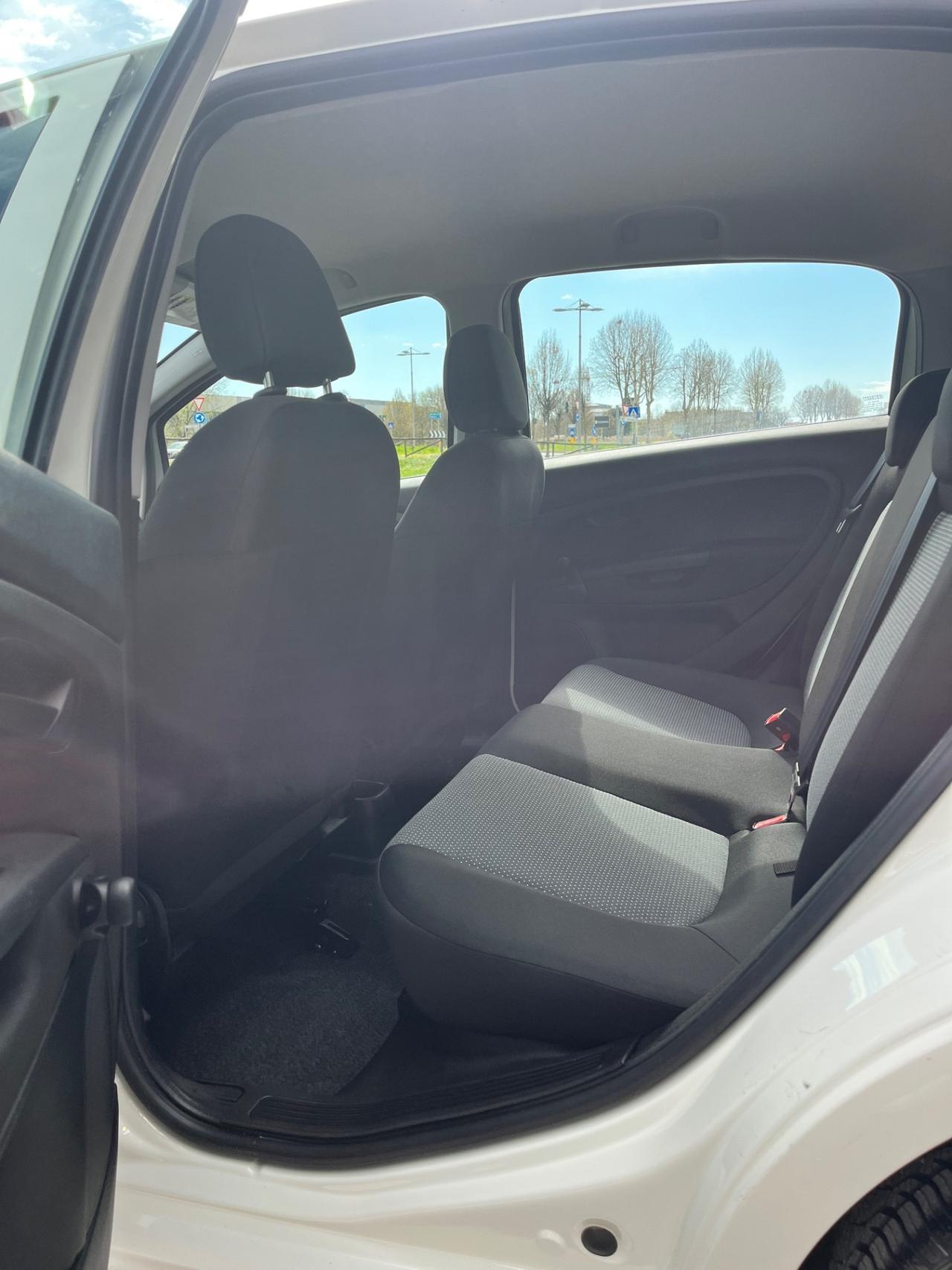 Fiat Punto 1.2 60CV Neopatentati