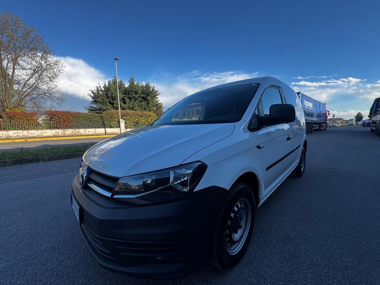 Volkswagen Caddy Pianale Ribassato 2.0 TDI 102 CV DSG Trendline