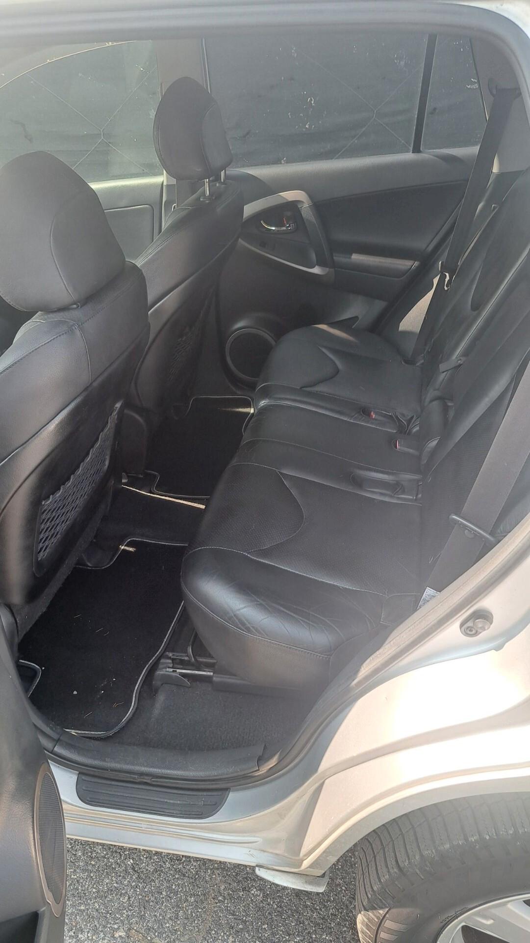 Toyota RAV 4 RAV4 2.2 D-4D 177 CV Luxury