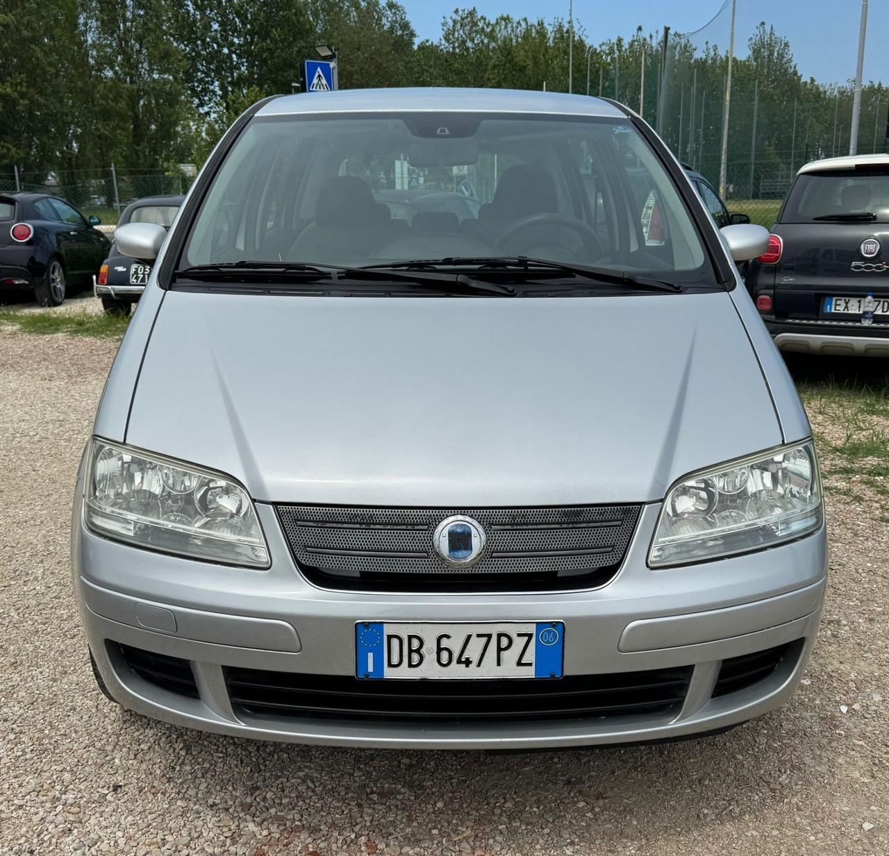 Fiat Idea 1.2 16V BlackLabel Neopatentati