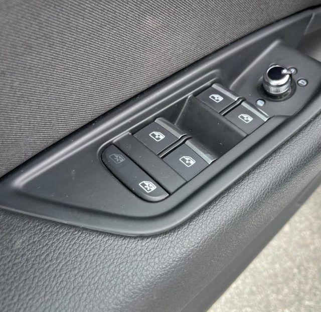 AUDI A4 2.0 TDI 190 CV 40 T S tronic