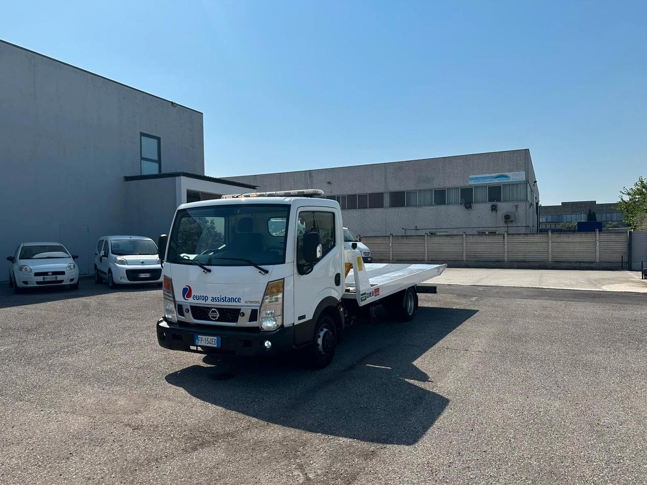 Carro Attrezzi Nissan NT400 35.15 Allestimento Speciale CO.ME.AR.