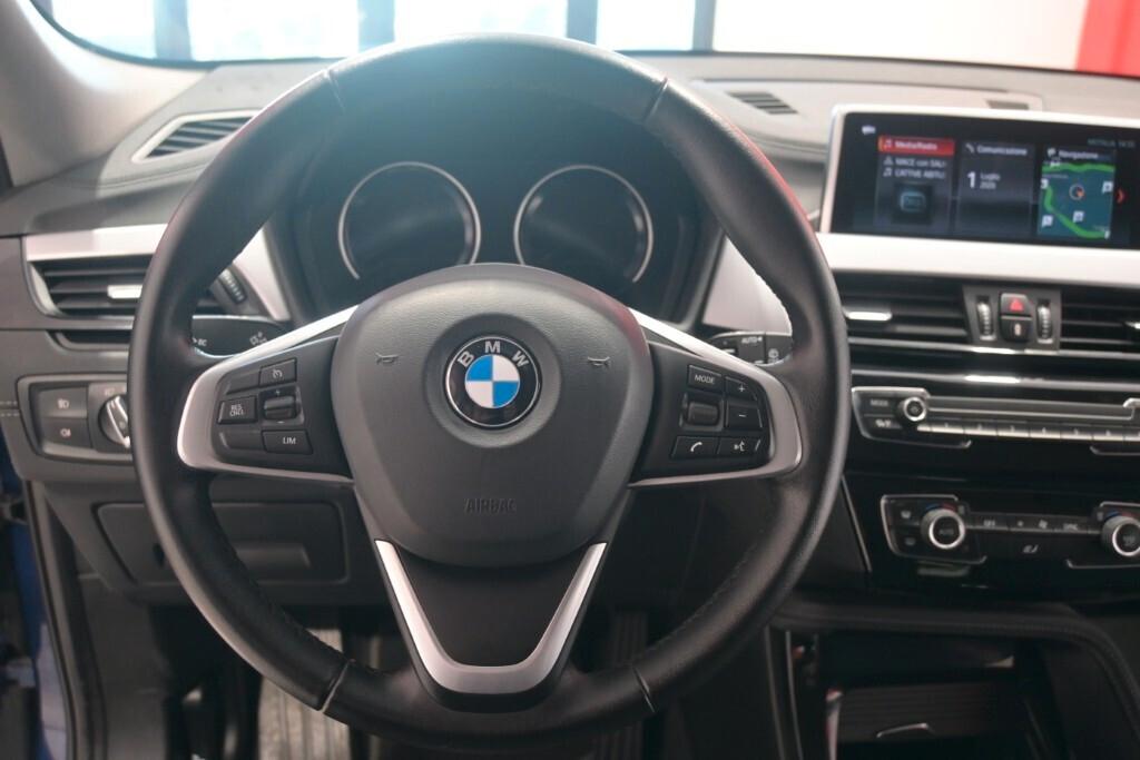 BMW X2 18D 150CV STEPTRONIC X-DRIVE BUSINESS X ( FARI LED - CRUISE - CARPLAY - NAVI - PARK ASSISTANT )