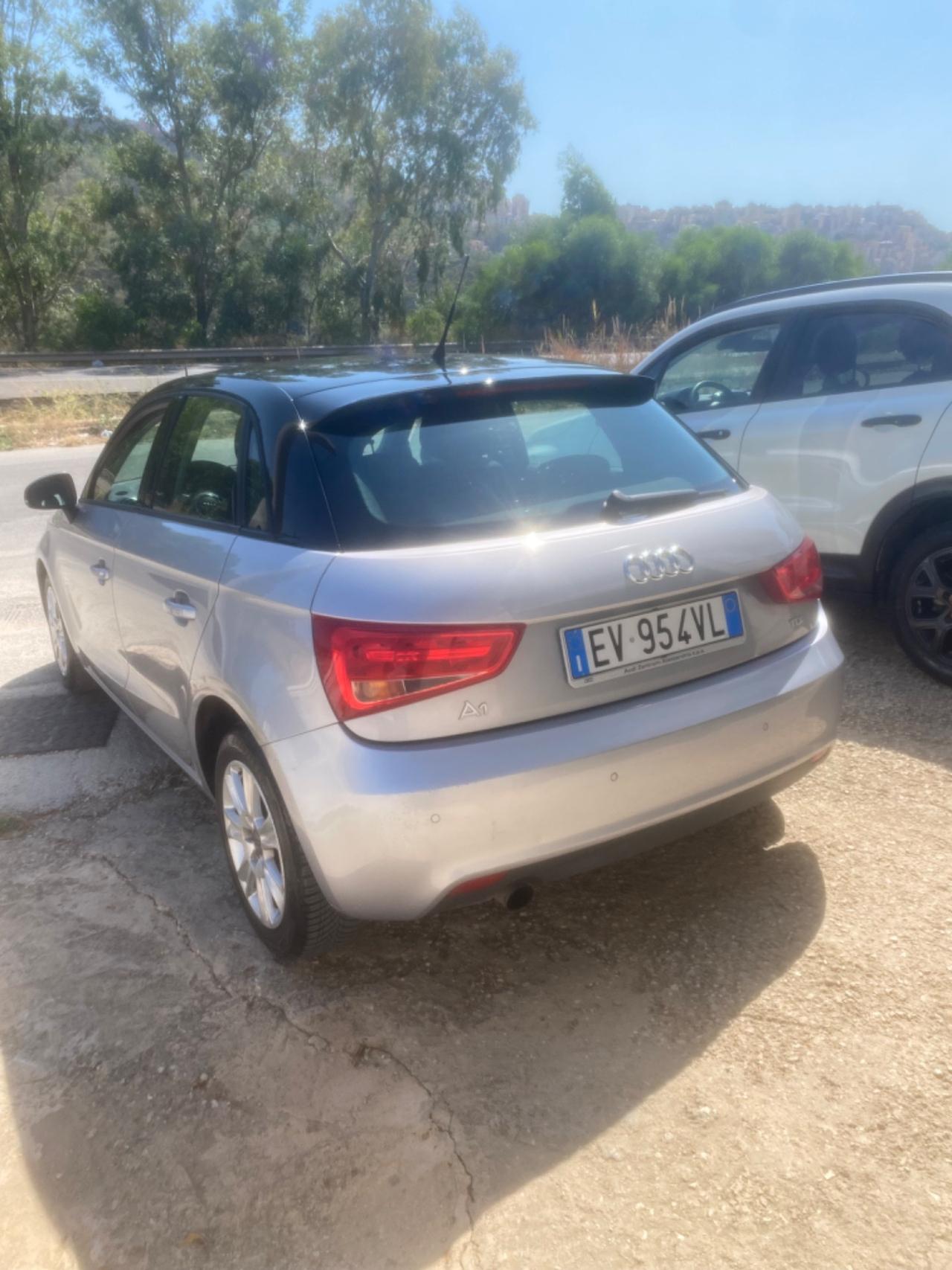 Audi A1 1.6 TDI Attraction