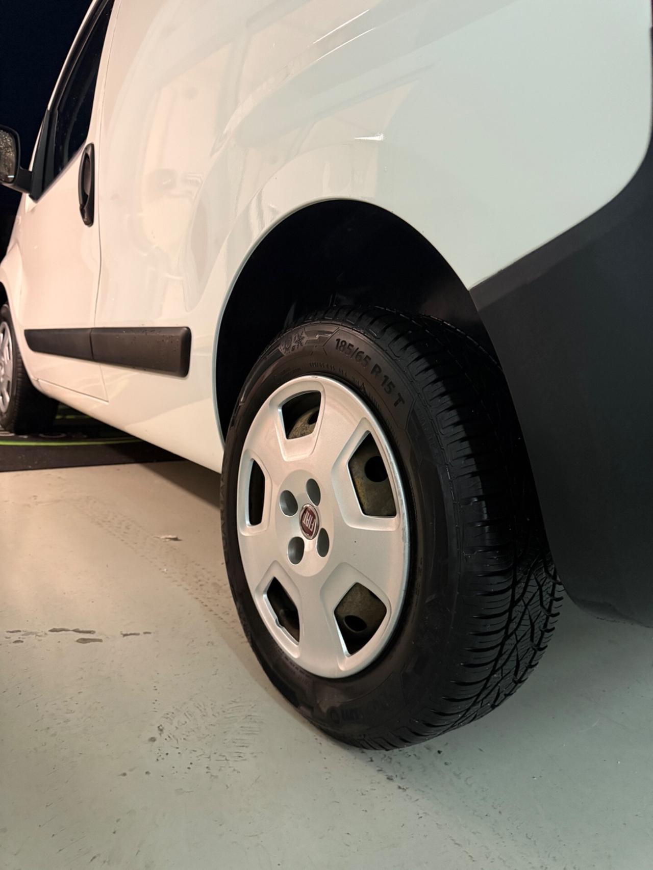 Fiat Fiorino 1.3 MJT 95CV Cargo SX