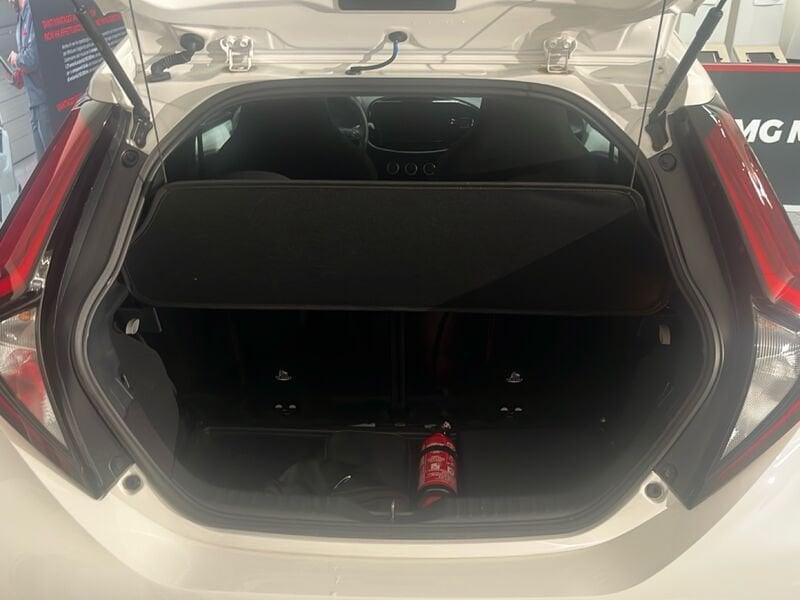 Toyota Aygo X 1.0B (72 CV) Active S-CVT