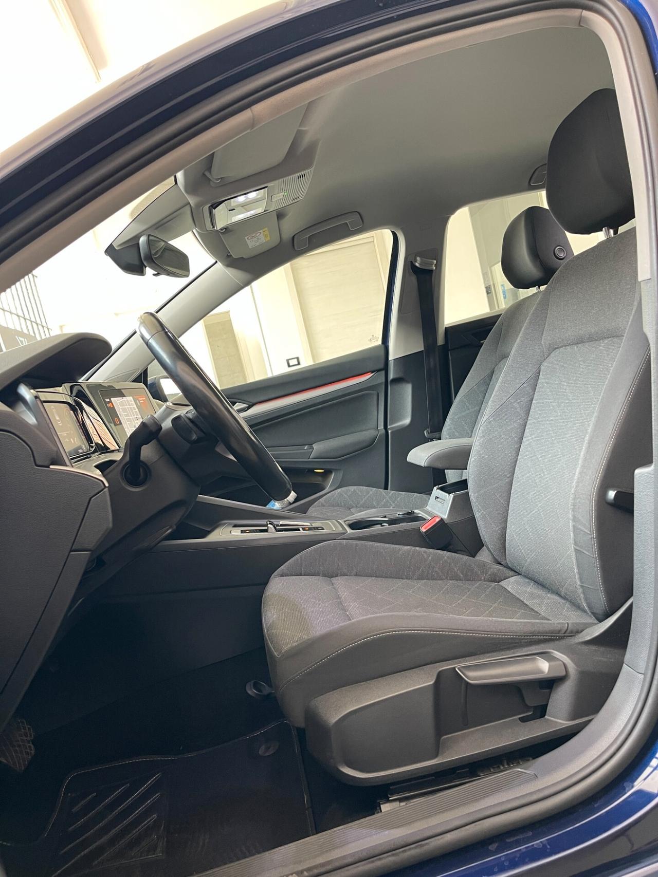 Volkswagen Golf 2.0 TDI 150 CV DSG SCR Life
