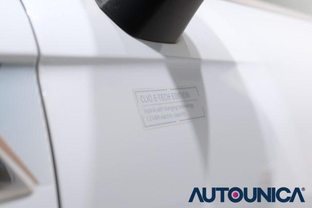 RENAULT Clio FULL HYBRID E-TECH 140 CV 5PORTE INTENS NEOPATENTI