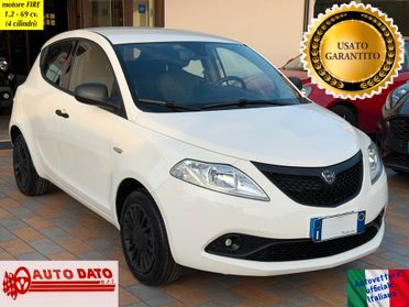 Lancia Ypsilon 1.2 69 cv. ELEFANTINO BLU