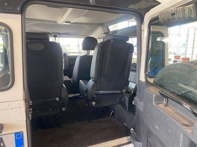 Land Rover Defender Defender 90 2.4 TD4 SW