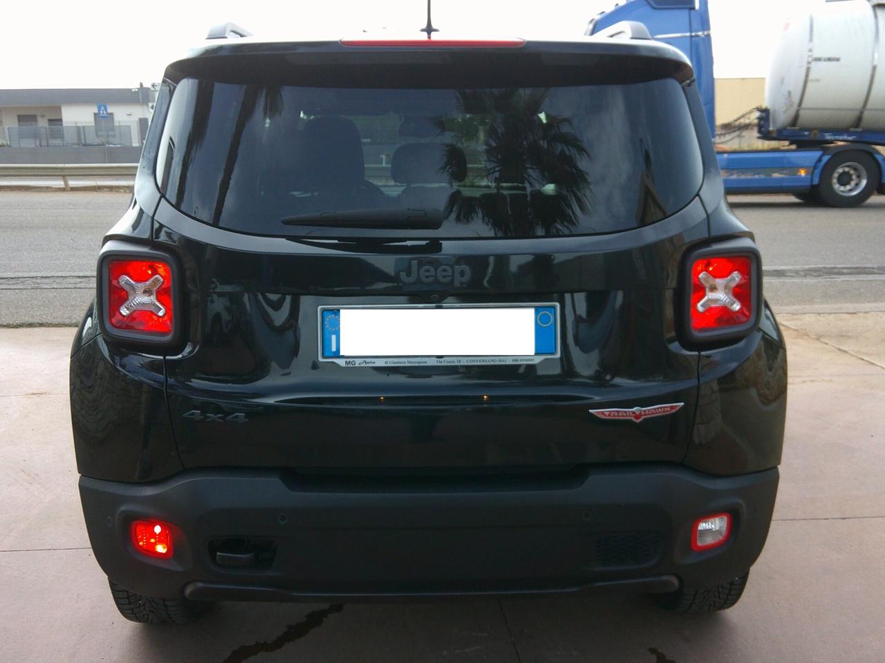 Jeep Renegade 2.0 Mjt 170CV 4WD Active Drive Low Trailhawk