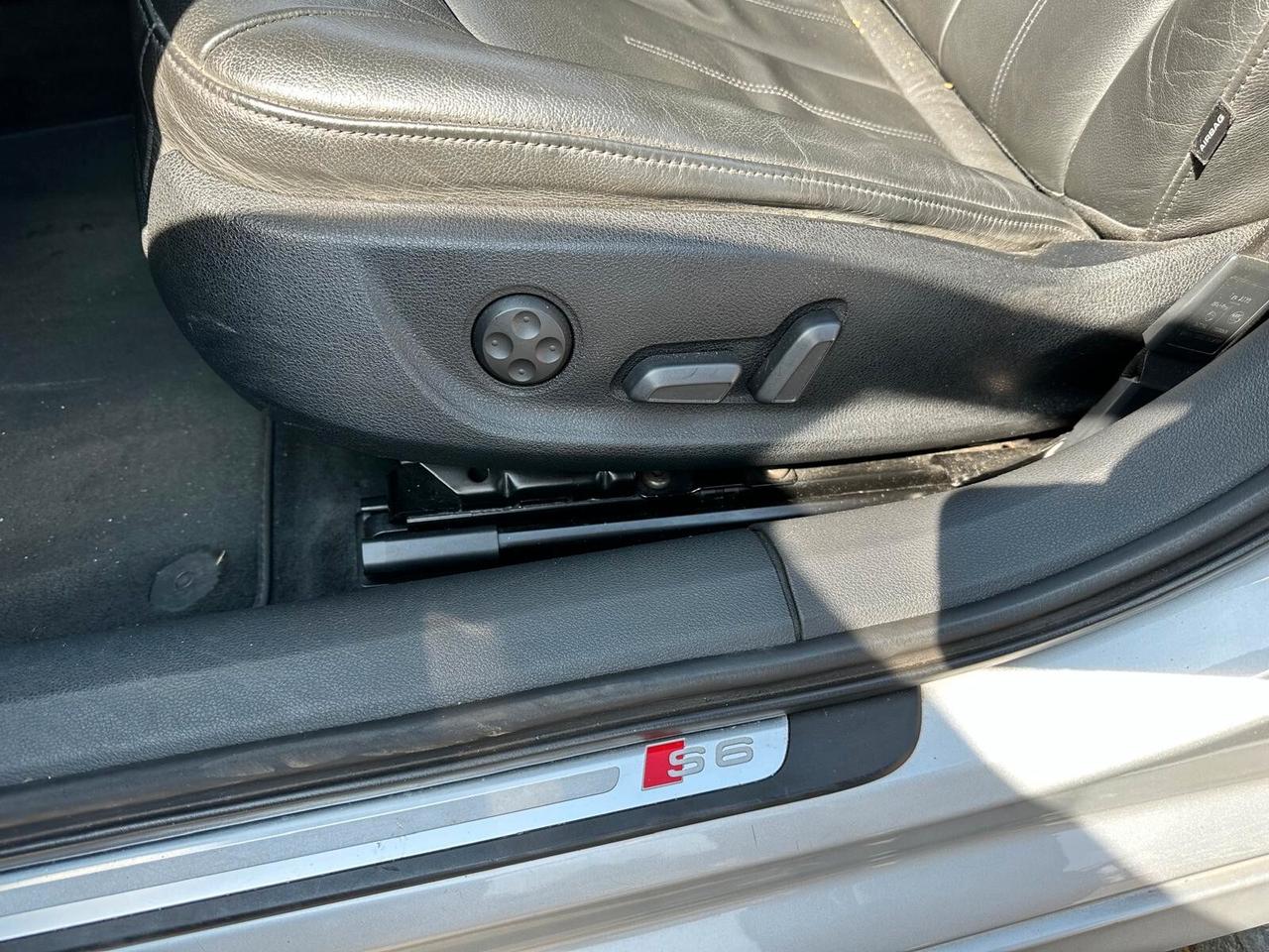 Audi A6 S6 Avant 4.0 TFSI quattro S tronic