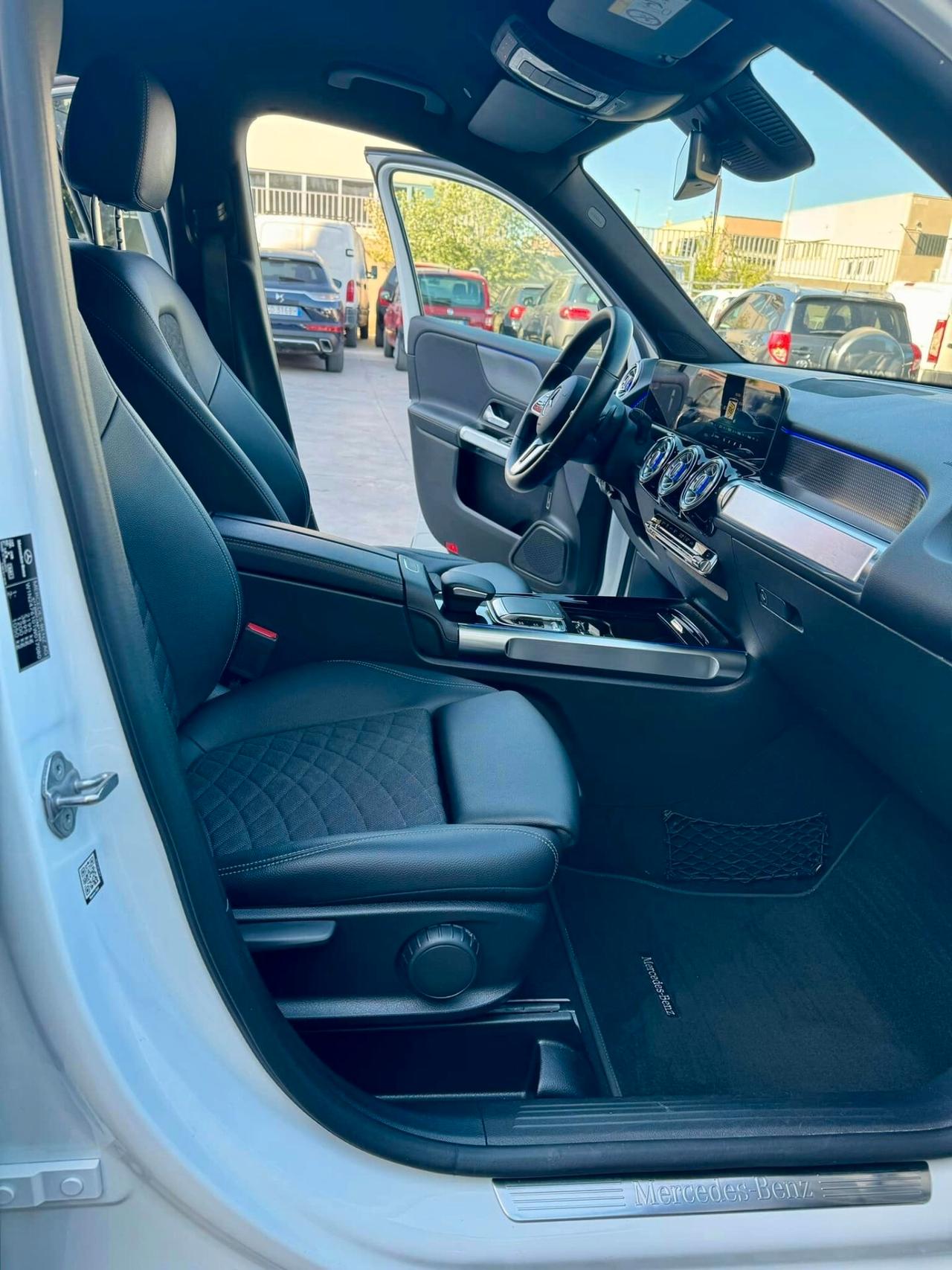 Mercedes-benz GLB 180 MOTORE MERCEDES