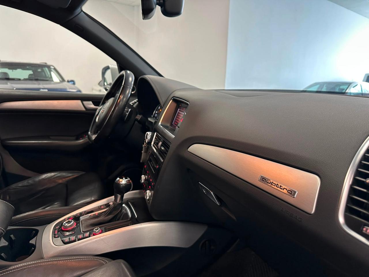 Audi Q5 SQ5 3.0 V6 TDI Biturbo quattro tiptronic