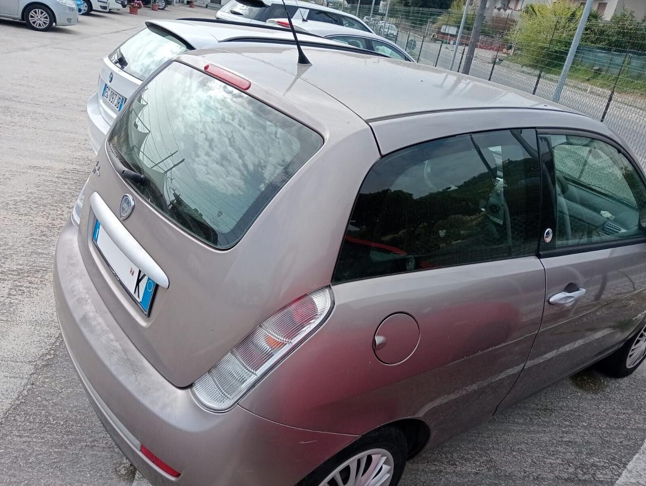 Lancia Ypsilon 1.4 Elle Ecochic GPL