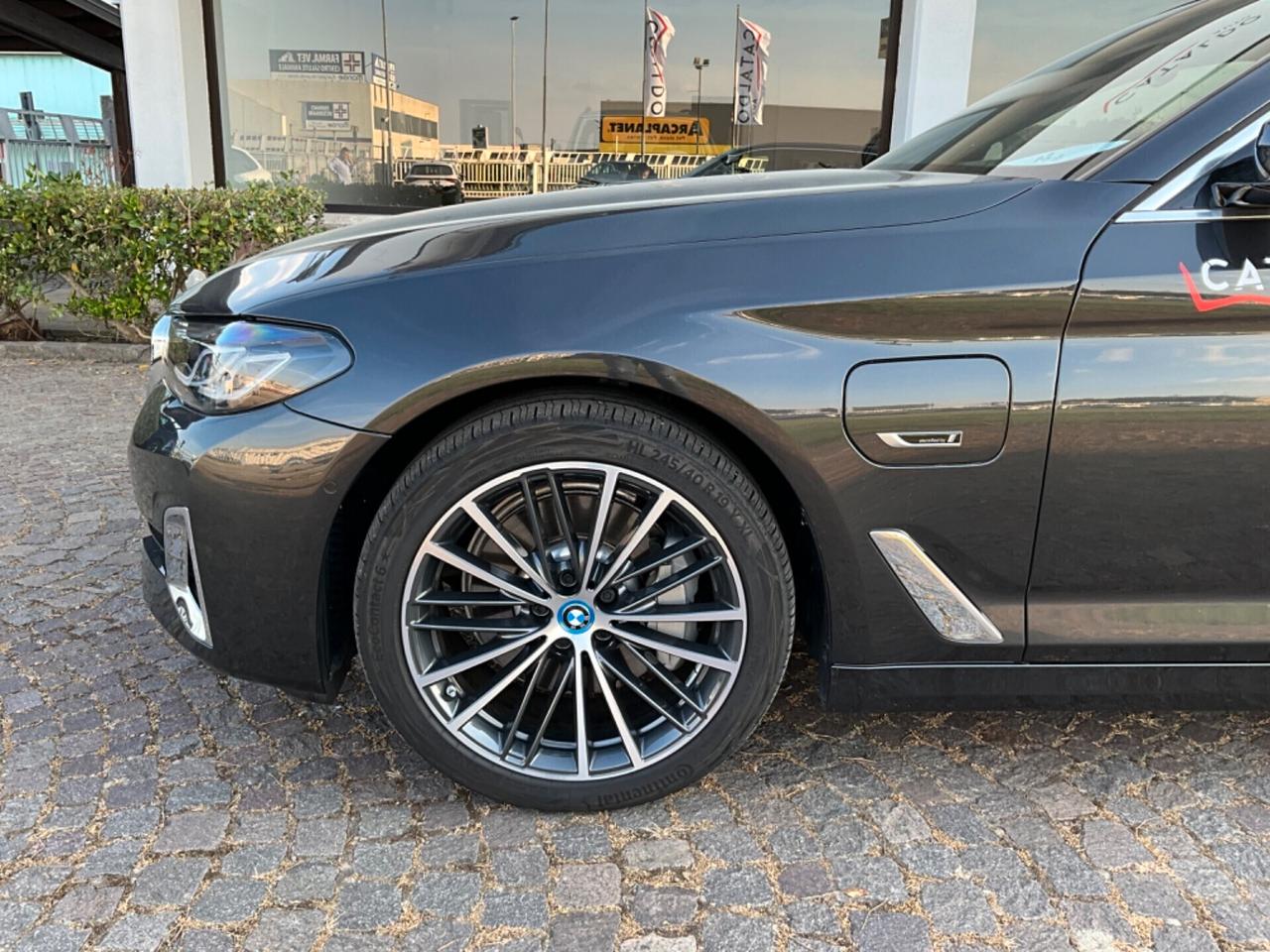 Bmw 530 530e xDrive Touring Luxury